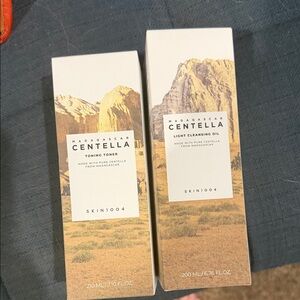 Madagascar Centella Toner & Cleansing Oil